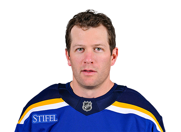 Ryan Suter headshot