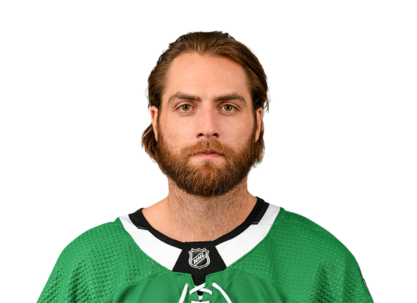 Braden Holtby headshot