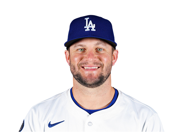 Chris Okey headshot