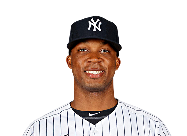 Rosell Herrera headshot