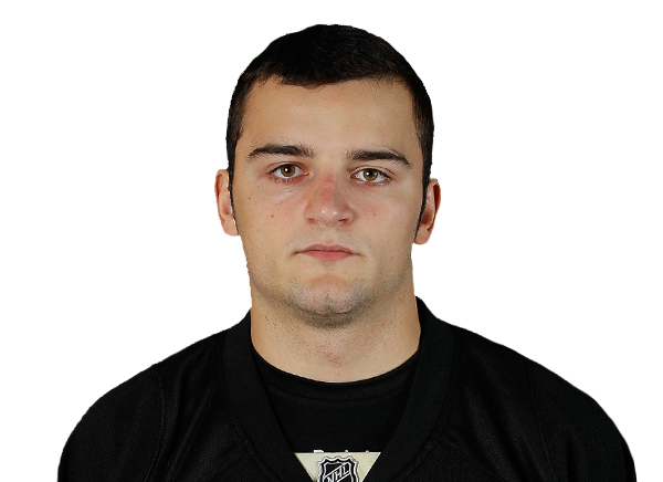 Dominik Uher headshot