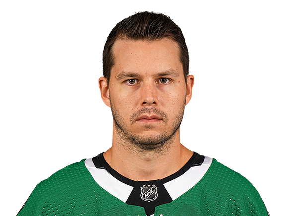 Tanner Kero headshot